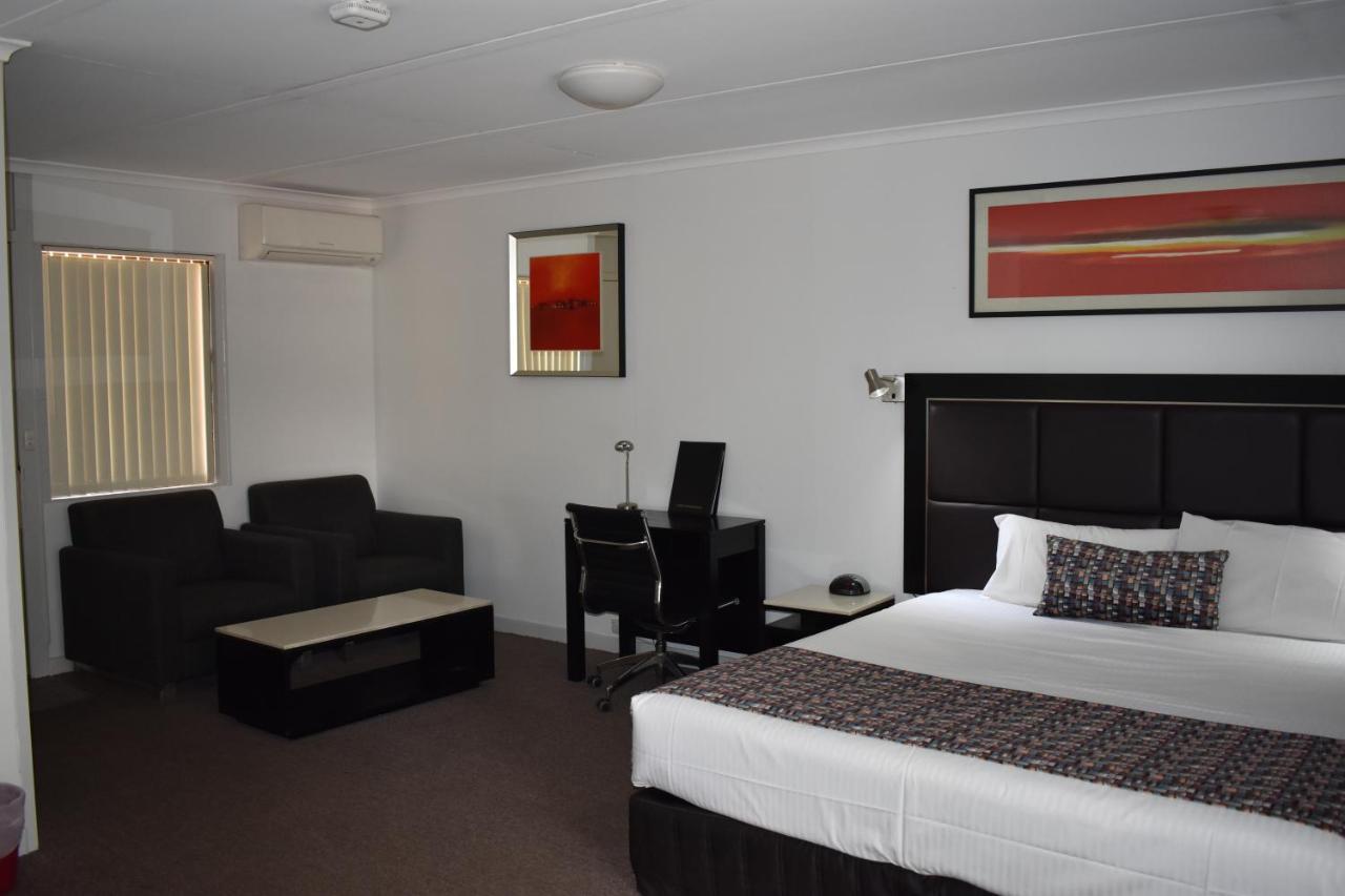 Roundhouse Motel Peterborough Zewnętrze zdjęcie