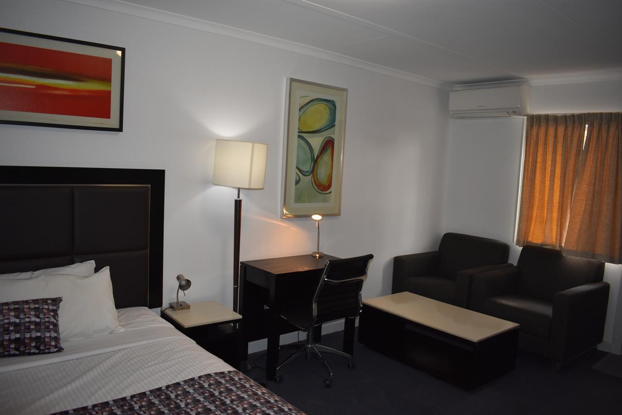 Roundhouse Motel Peterborough Zewnętrze zdjęcie
